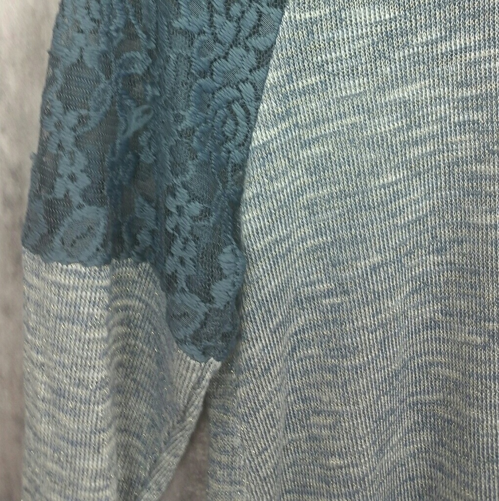 New Candies Metallic Lace Blouse Top Large - Picture 5 of 8
